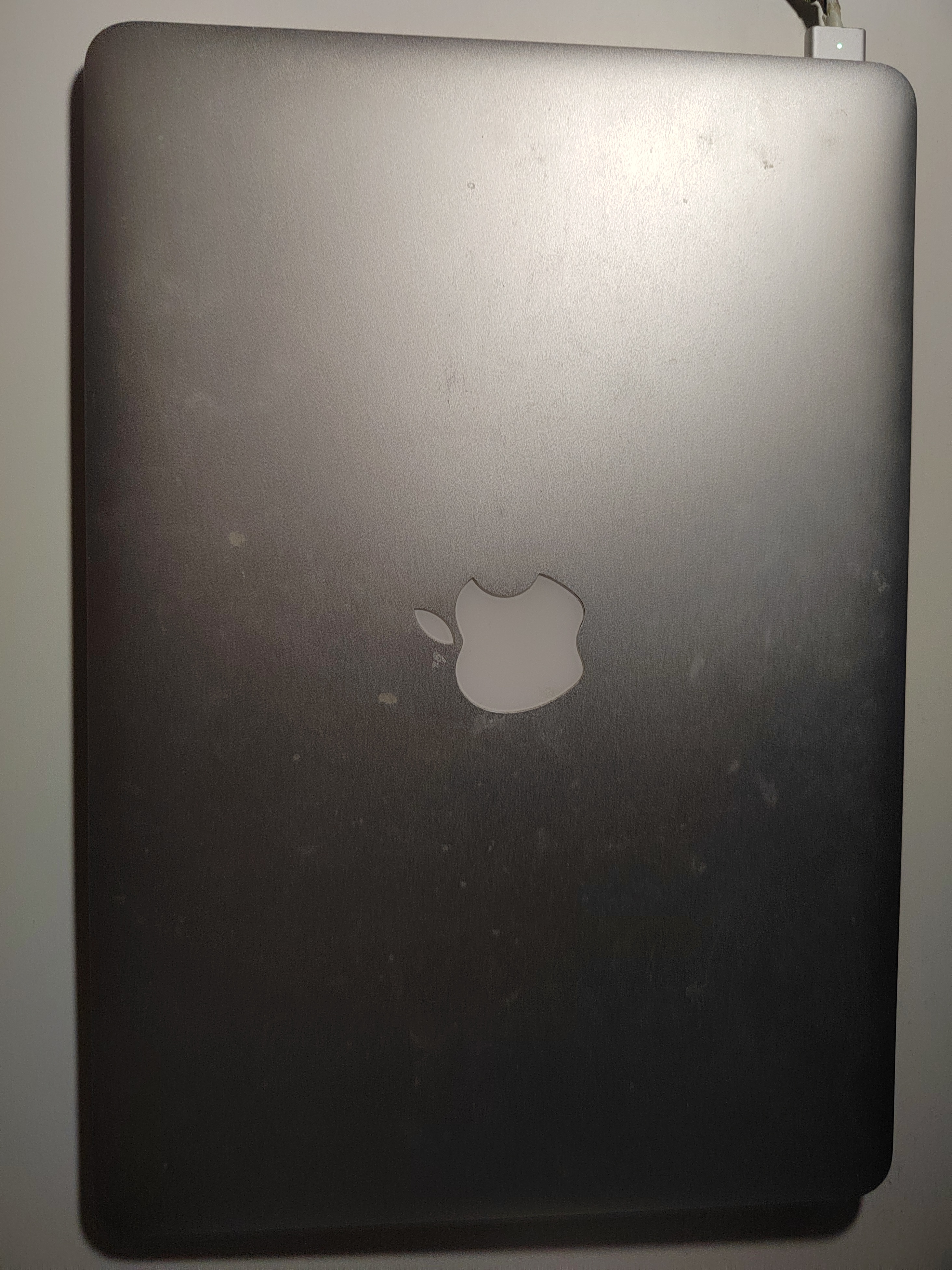 MacBook LOST